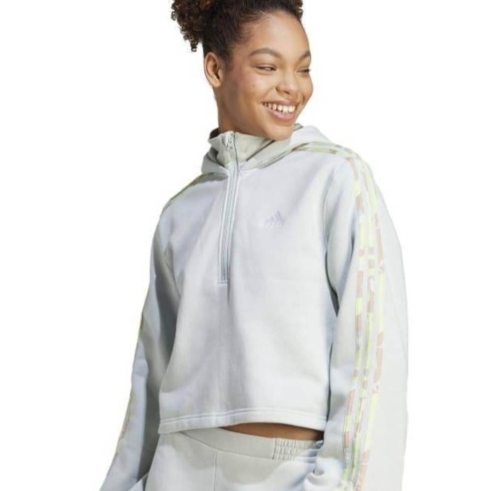 Adidas Women Size Medium AOP Multi-sport Sweatshirt Hoodie In Wonder Silver